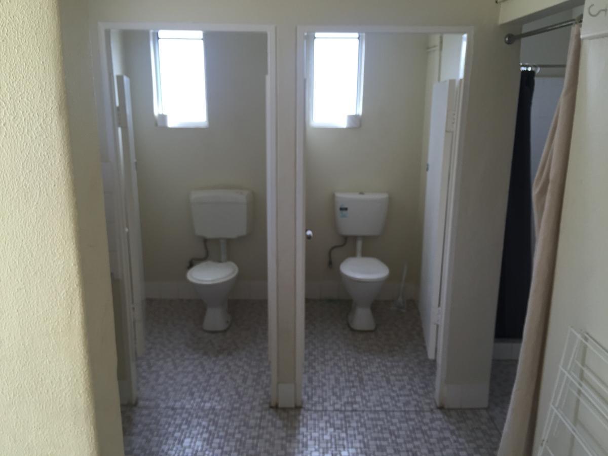 Accommodation @ Isa Маунт Айса Екстериор снимка
